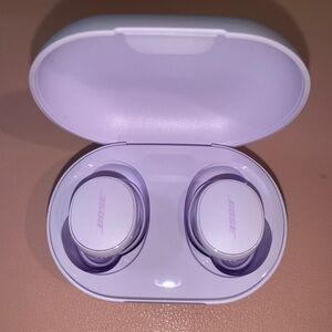 Bose Lavender Wireless Quietcomfort Earbuds - Noise Cancelling Brand New